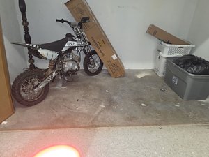 10 x 5 storage unit in Charlotte, NC
