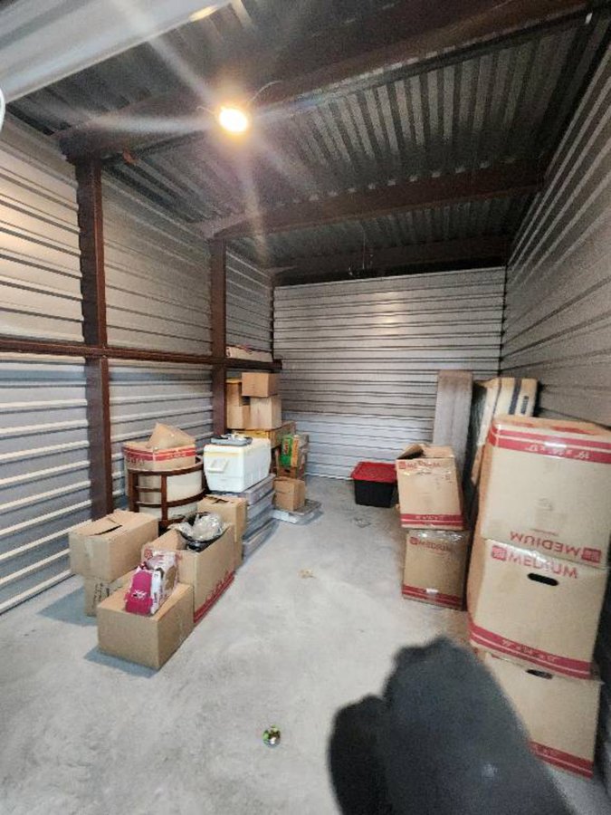 10 x 15 storage unit in Brownsville, TX