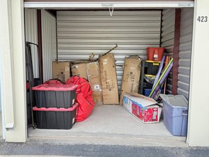 10 x 10 storage unit in Mission, TX