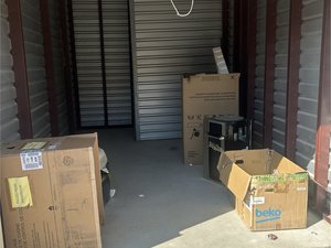 10 x 15 unit in Mckinney
