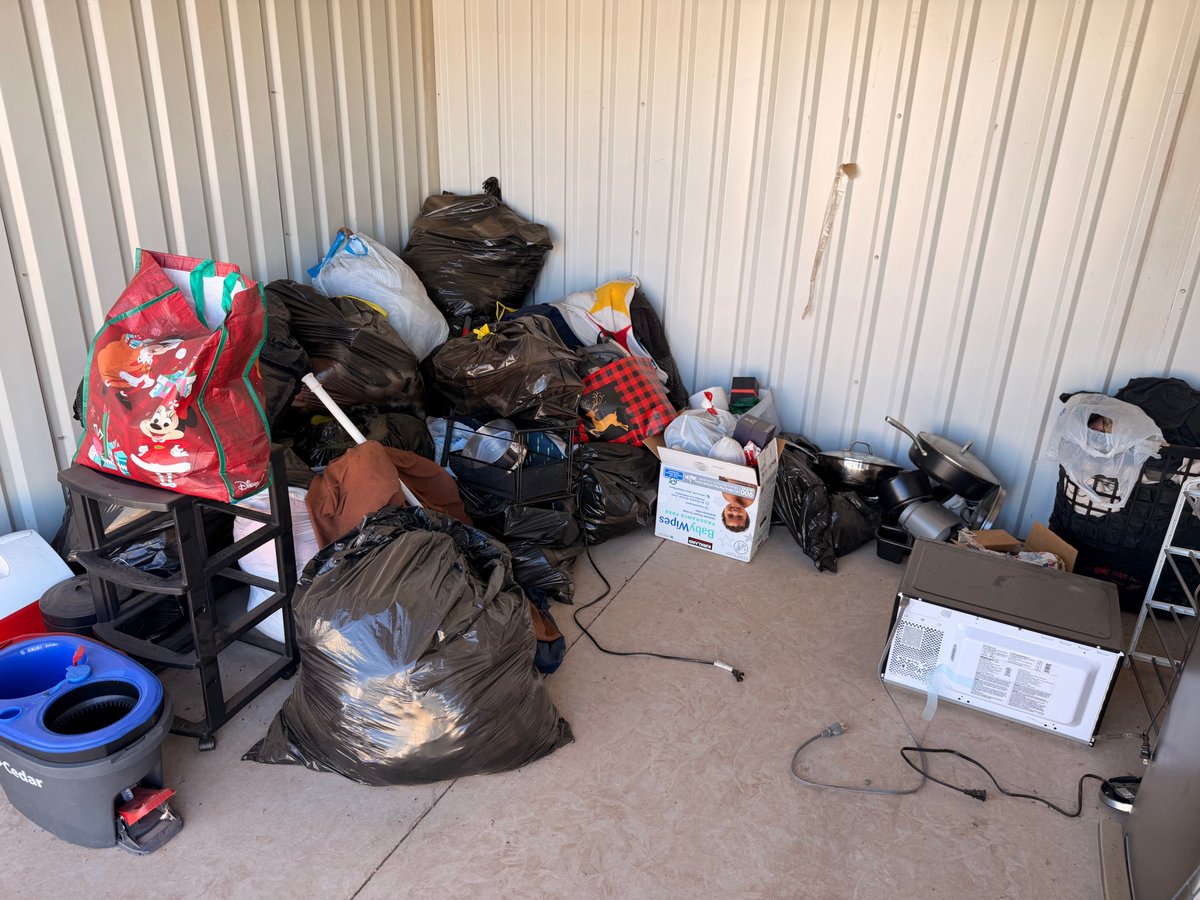 10 x 10 storage unit in Plainview, TX