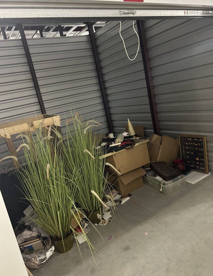 10 x 10 storage unit in Mckinney, TX
