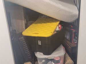 5 x 10 storage unit in Raleigh, NC