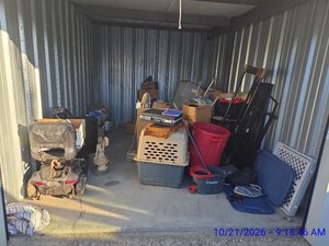 10 x 15 storage unit in Bicknell, IN