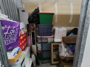 10 x 5 storage unit in West Palm Beach, FL