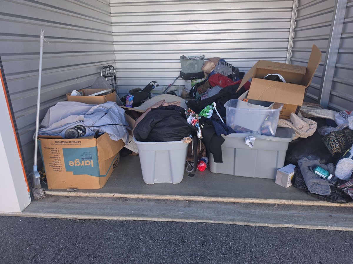10 x 10 storage unit in Concord, NC
