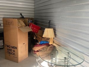 10 x 15 storage unit in Kansas City, MO