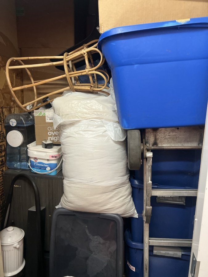 4 x 5 storage unit in Pittsburg, CA