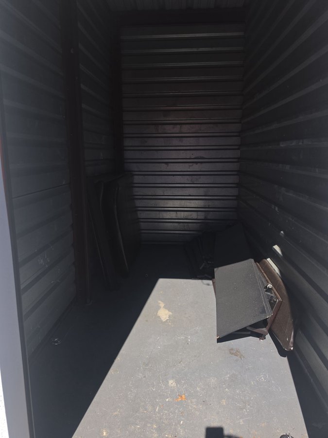 5 x 10 storage unit in Charlotte, NC