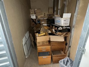 5 x 10 storage unit in Culver City, CA
