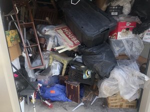 10 x 15 storage unit in Venice, CA