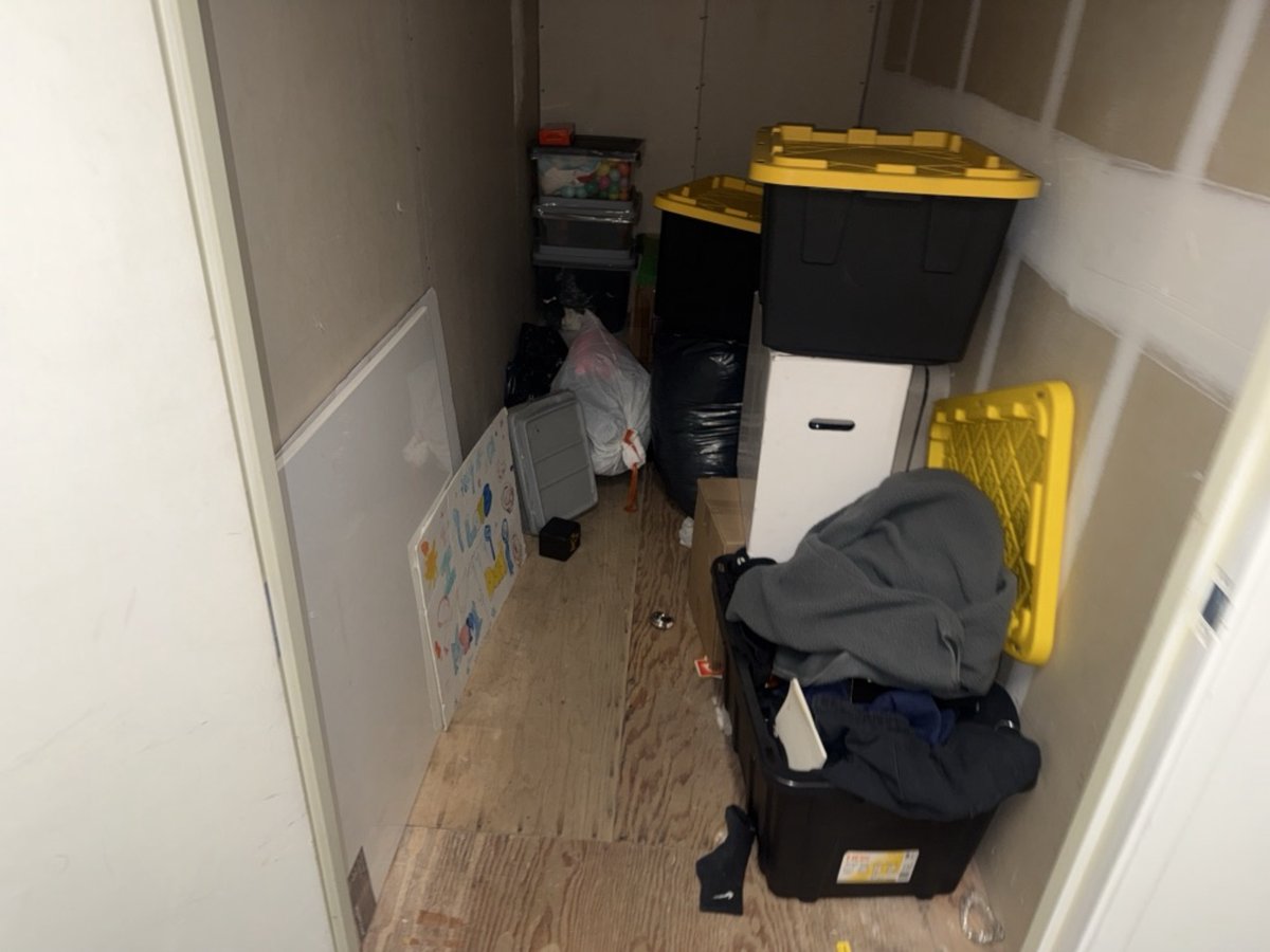 5 x 10 storage unit in Culver City, CA