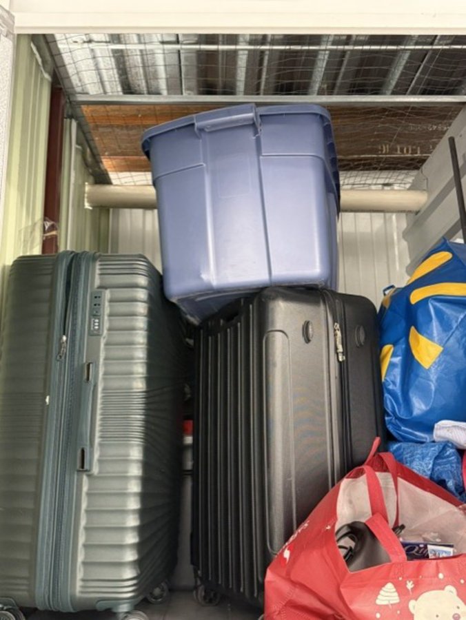 5 x 5 storage unit in Edgewater, NJ