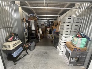10 x 20 storage unit in Belleville, NJ