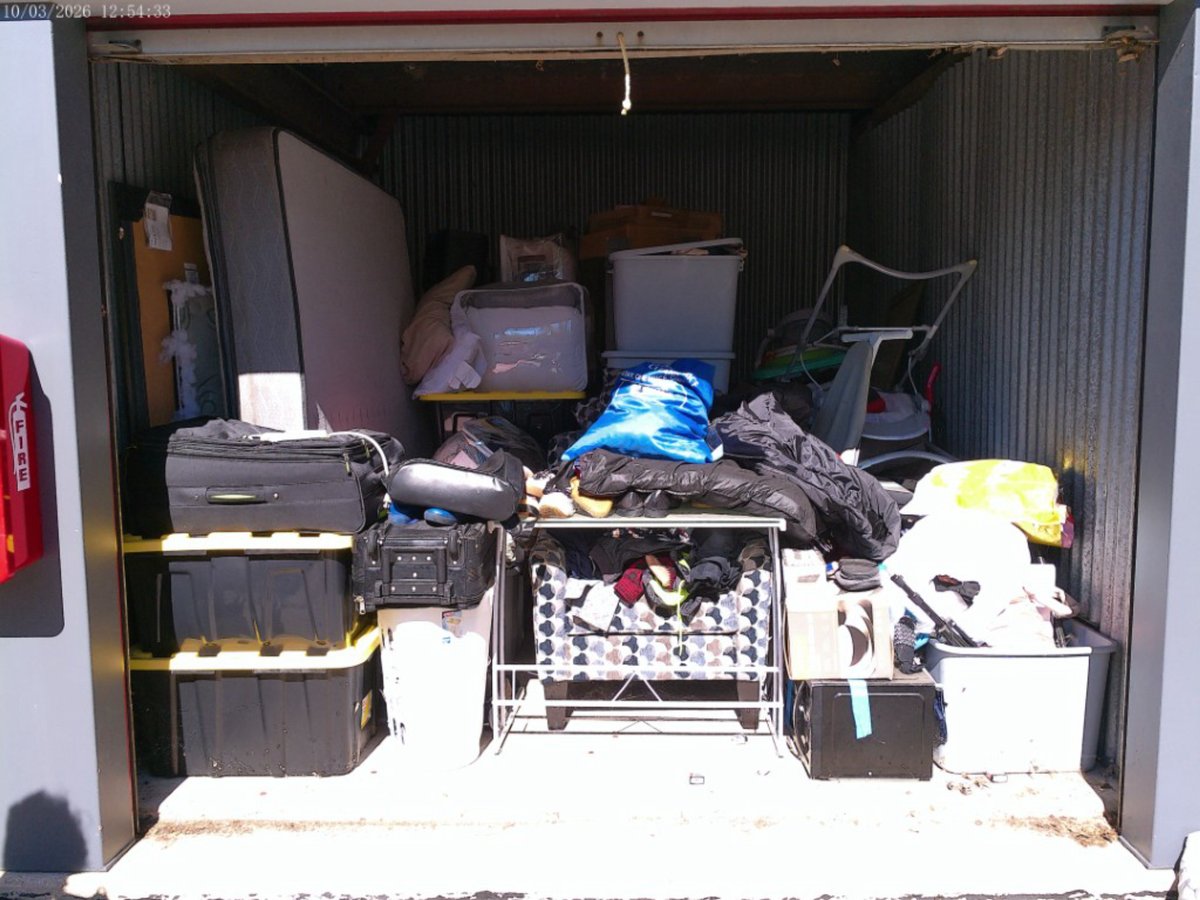 10 x 10 storage unit in Woodridge, IL