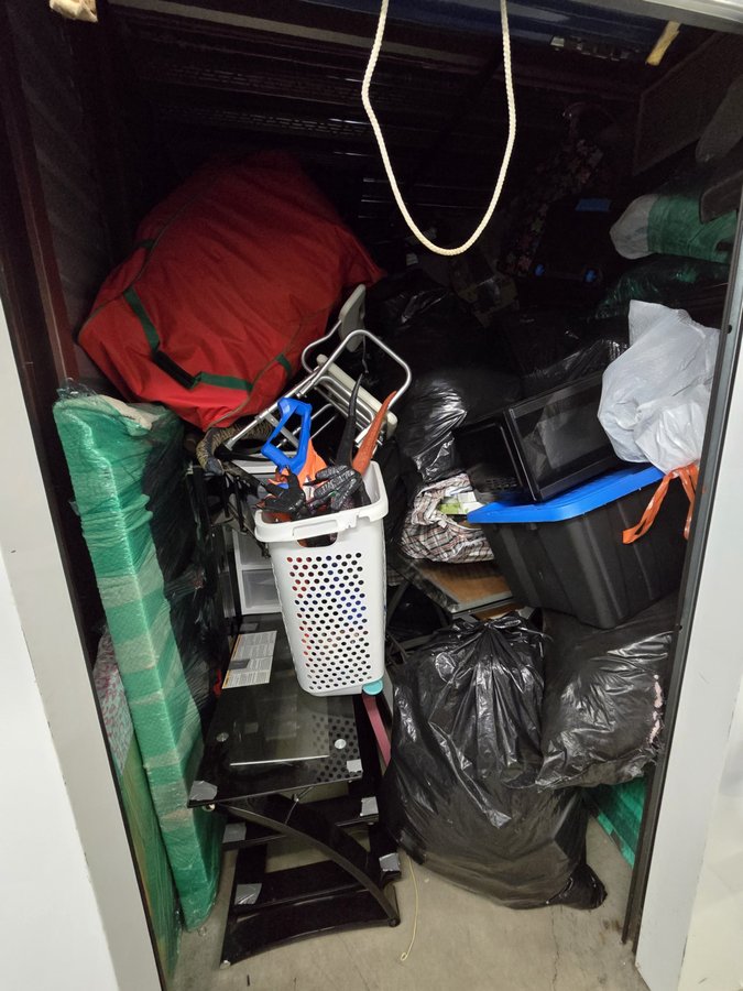 10 x 15 storage unit in Laurel, MD