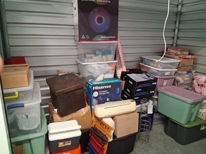 5 x 10 storage unit in Goodlettsville, TN
