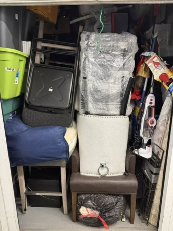 10 x 10 storage unit in Edgewater, NJ