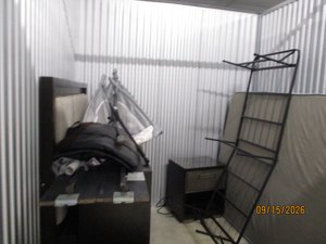 10 x 7 storage unit in Bradenton, FL