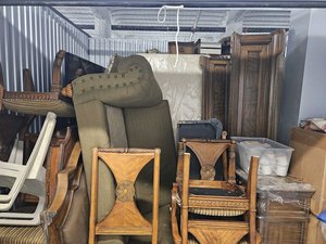10 x 10 storage unit in Hallandale, FL