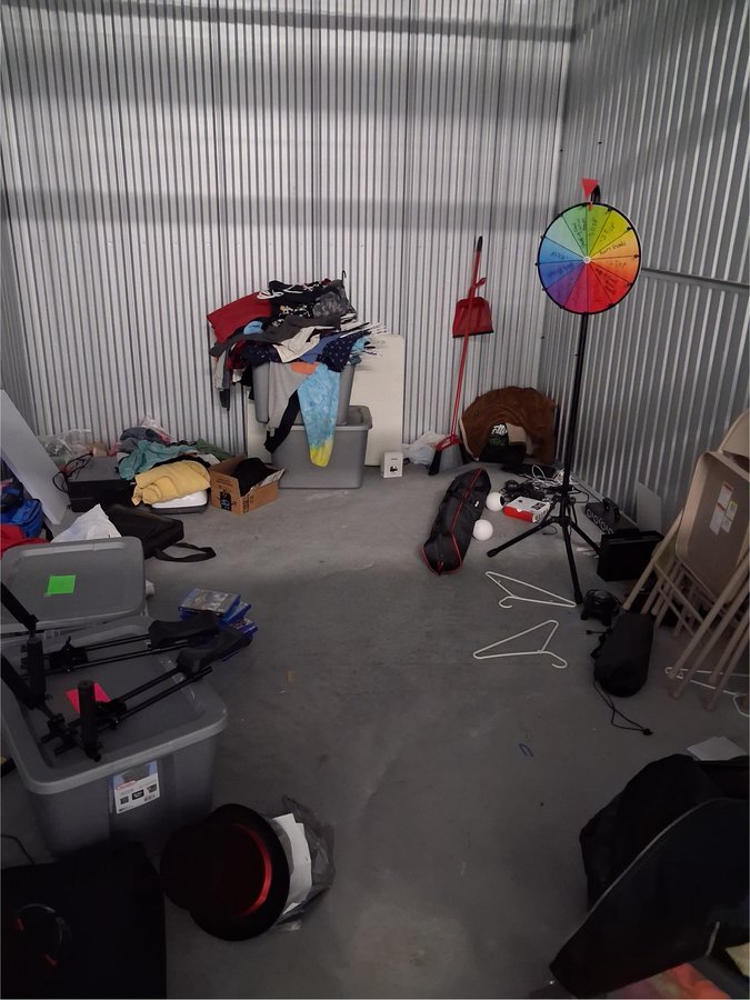 10 x 20 storage unit in Kissimmee, FL