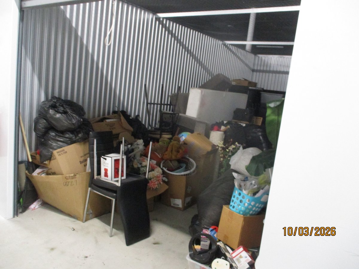 10 x 20 storage unit in Bradenton, FL