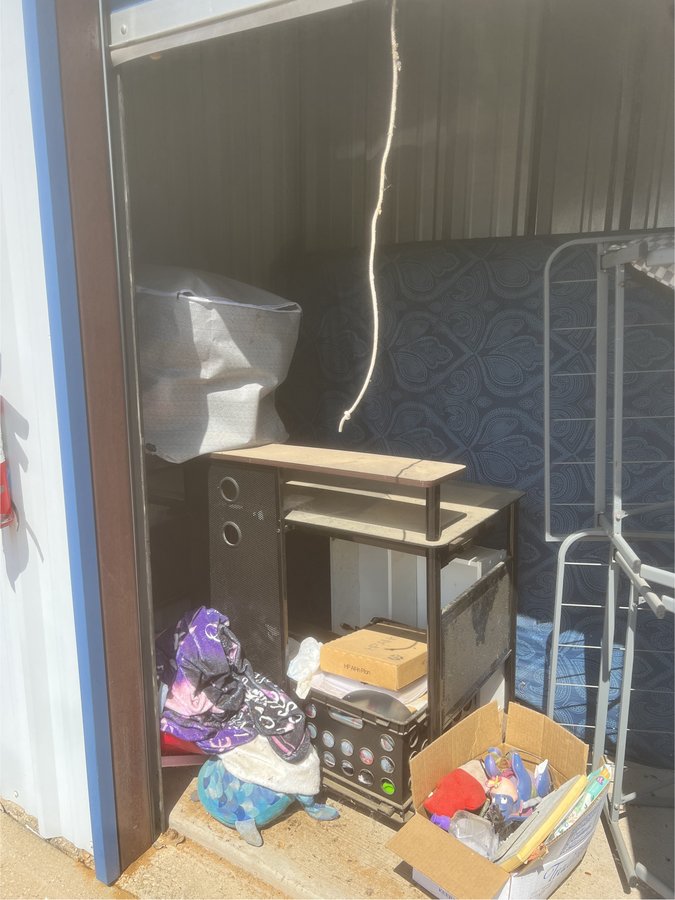 5 x 8 storage unit in Joshua, TX