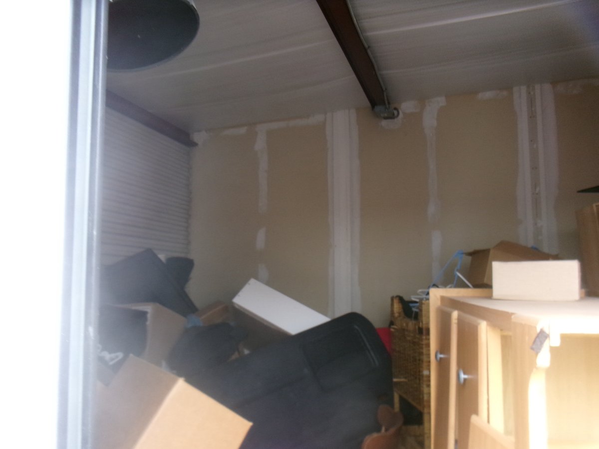 10 x 10 storage unit in Kansas City, MO