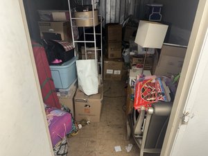 10 x 15 storage unit in Torrance, CA