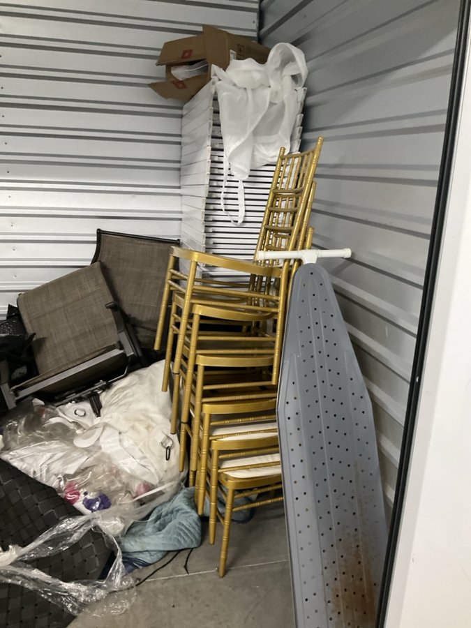 10 x 7 storage unit in Little River, SC