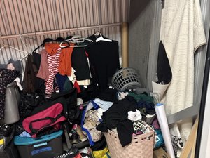 10 x 5 storage unit in Gardena, CA