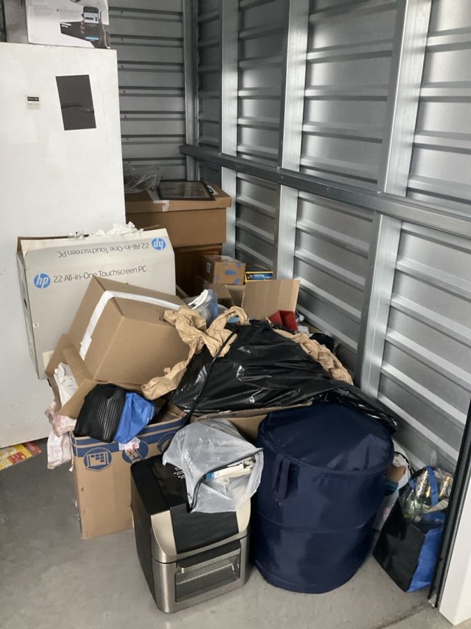7 x 10 storage unit in Conway, SC