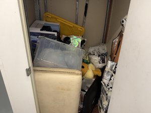 5 x 5 storage unit in Gardena, CA