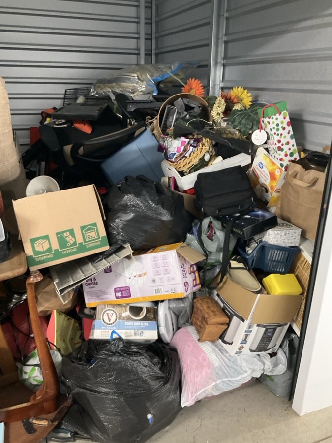 10 x 10 storage unit in Conway, SC