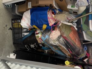 5 x 10 storage unit in Hawthorne, CA