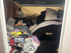 8 x 8 storage unit in Torrance, CA
