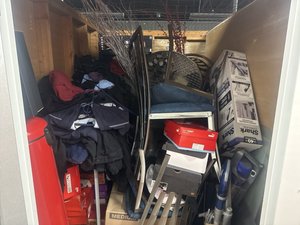 5 x 8 storage unit in Torrance, CA