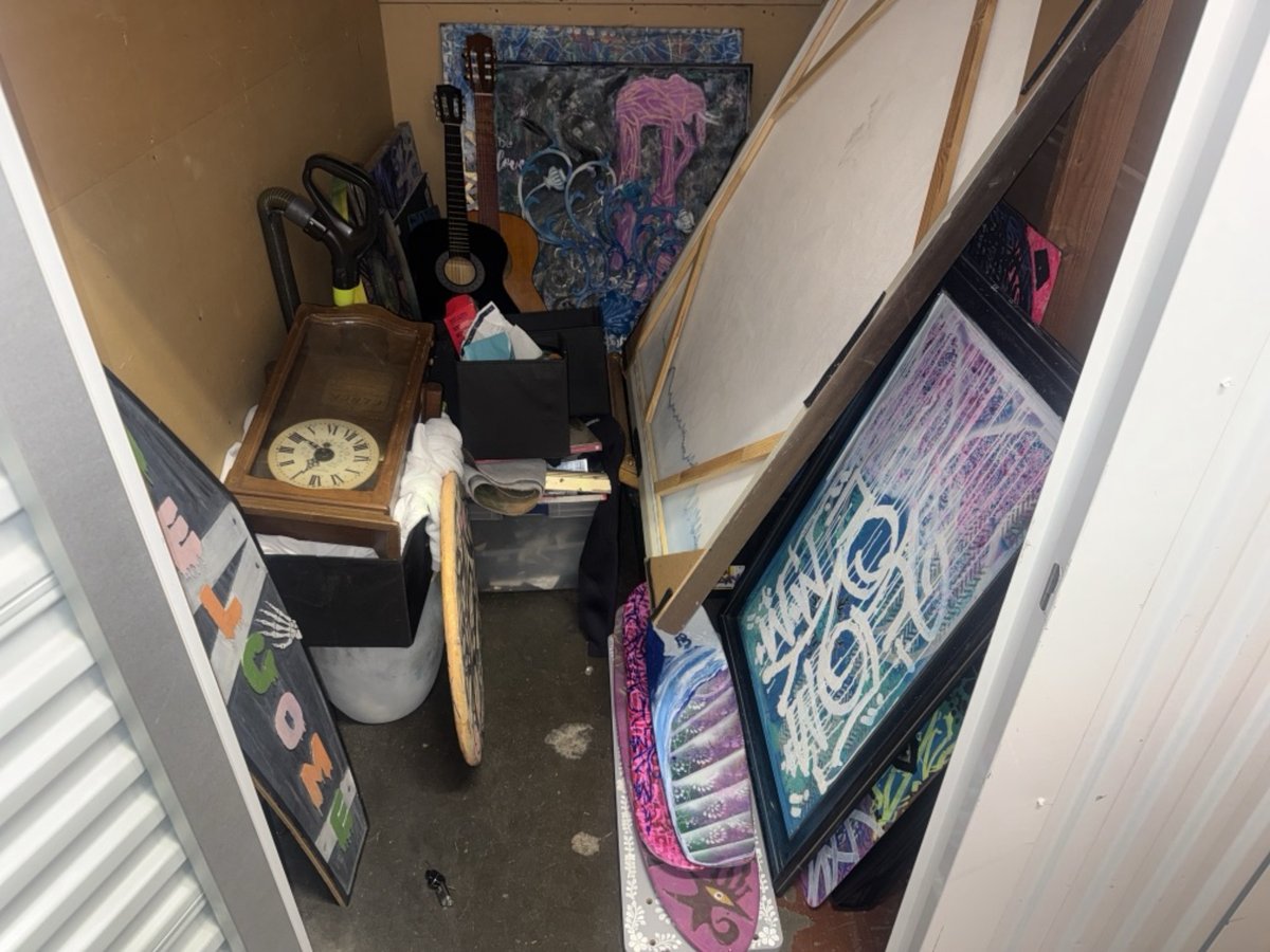 5 x 8 storage unit in Torrance, CA