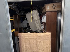 10 x 15 storage unit in Gardena, CA