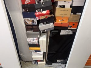5 x 10 storage unit in Hawthorne, CA