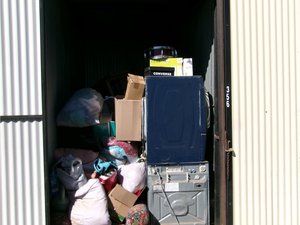 6 x 12 unit in Merced