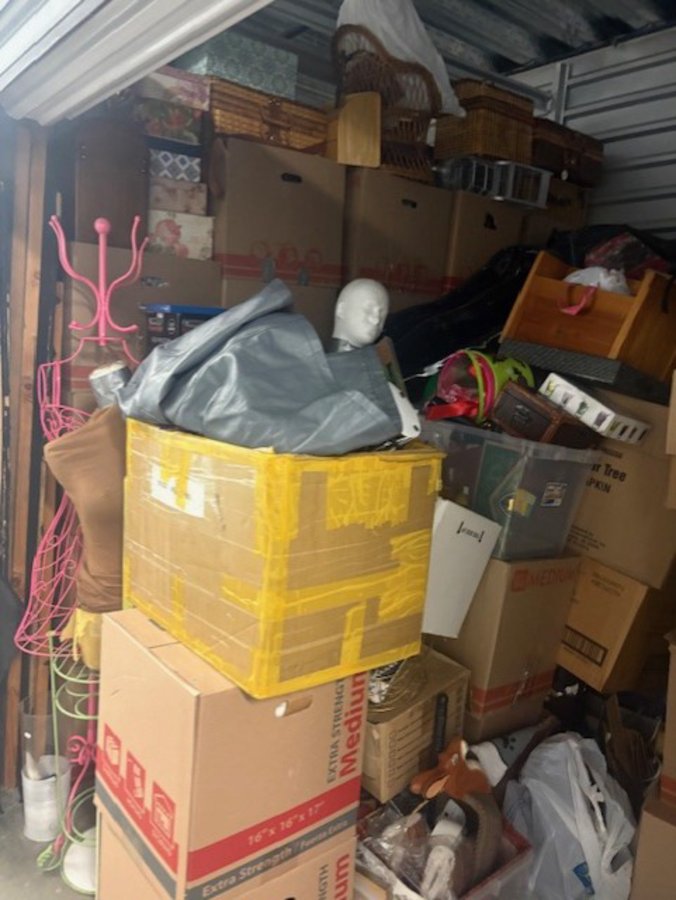 10 x 15 storage unit in Washington, DC