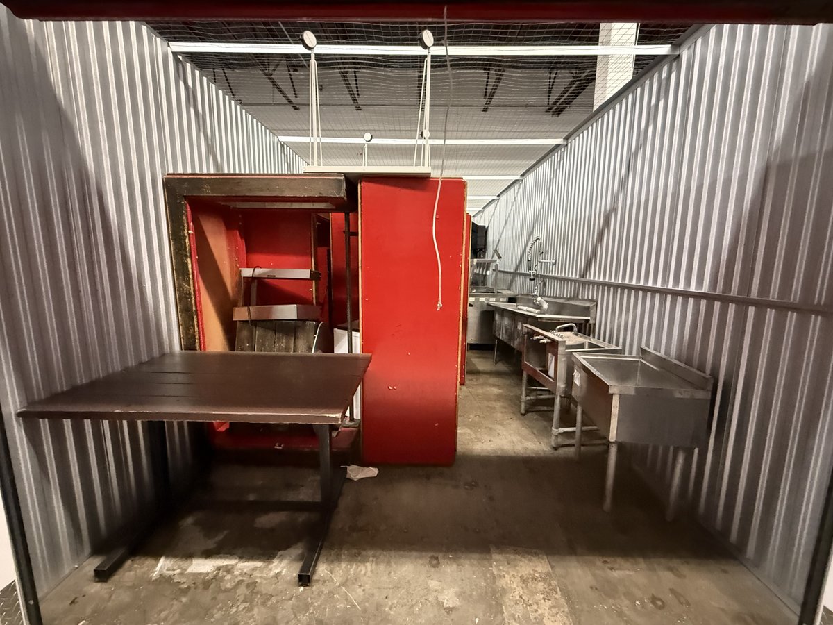 10 x 30 storage unit in Houston, TX