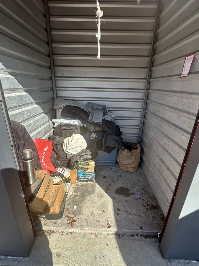 5 x 5 storage unit in Orlando, FL