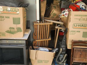 10 x 30 storage unit in Cleveland, OH