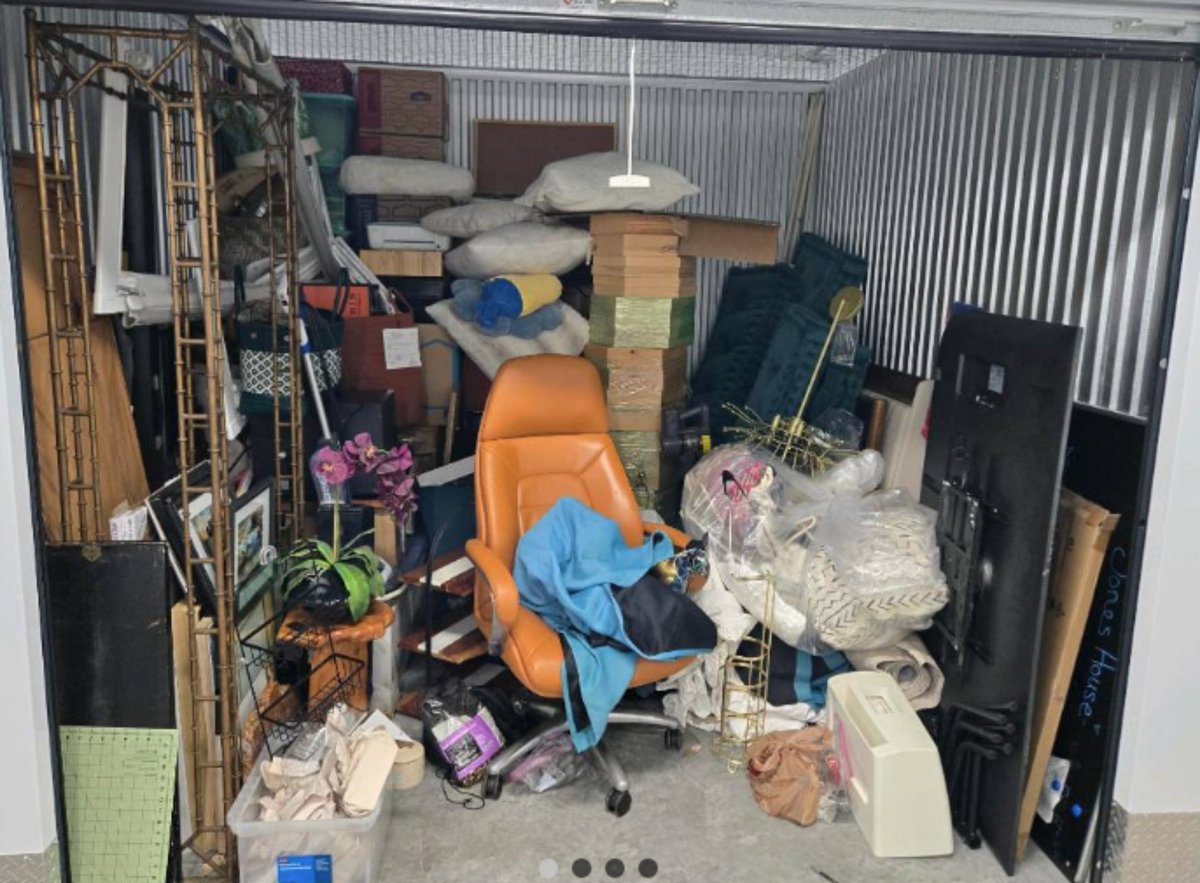 10 x 10 storage unit in St Johns, FL