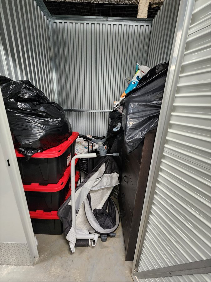5 x 5 storage unit in Philadelphia, PA