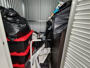 5 x 5 storage unit in Philadelphia, PA