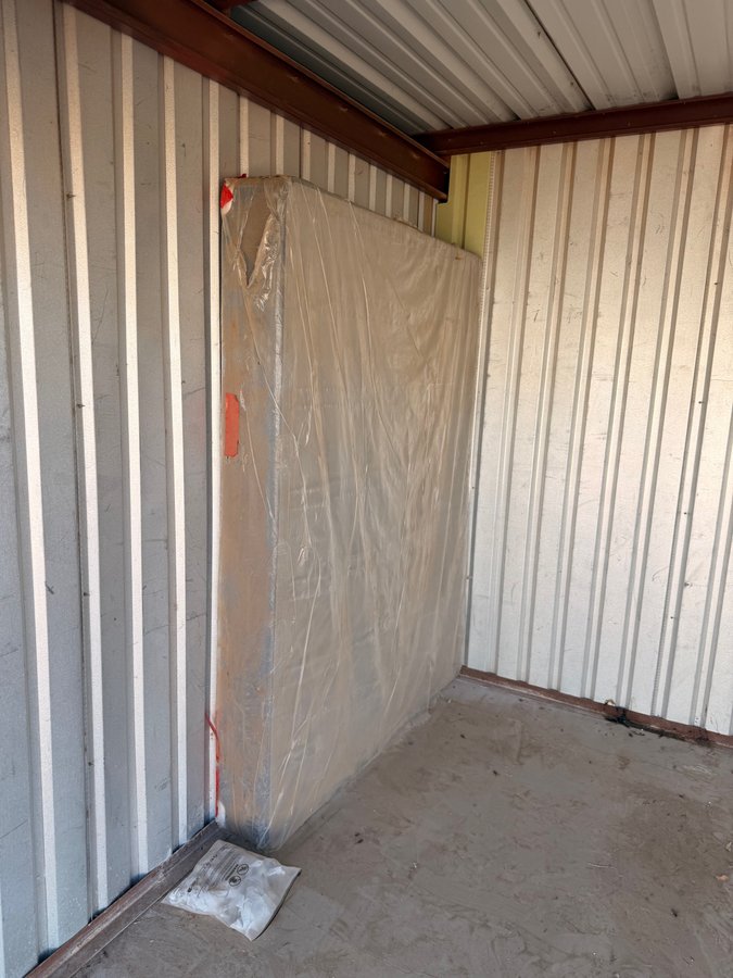 10 x 10 storage unit in Plainview, TX