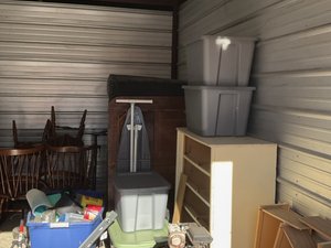 10 x 15 storage unit in Louisville, KY